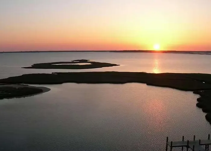 Sunset Bay I 202 *